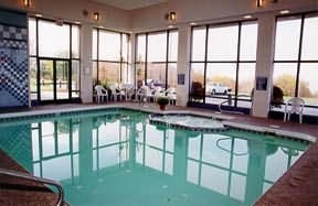 comfort johnstown inn pa pool local